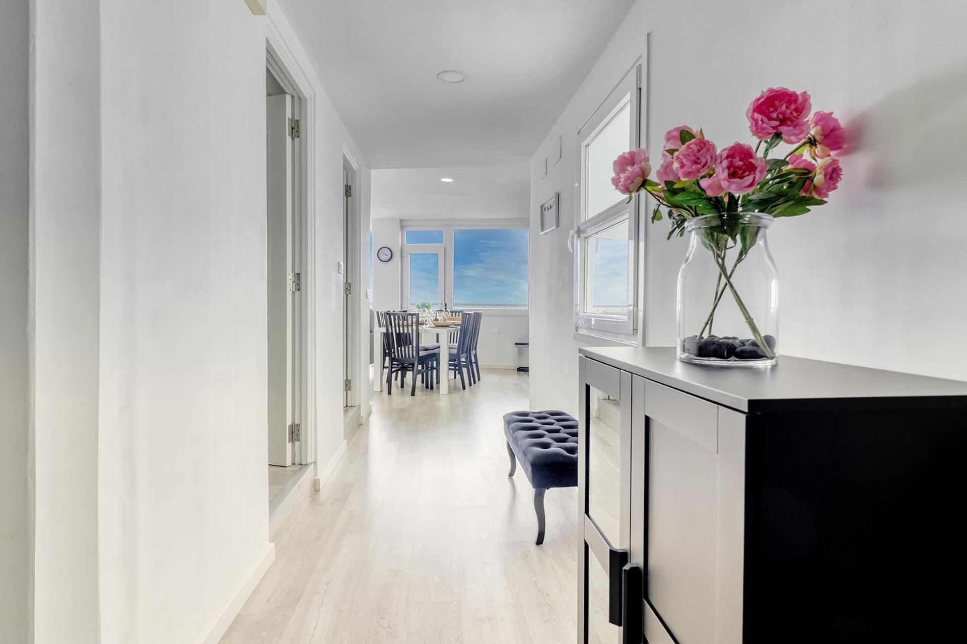 Central Modern Apartment With Private Parking & Ocean View & Coffee Corner Icod de los Vinos Kültér fotó