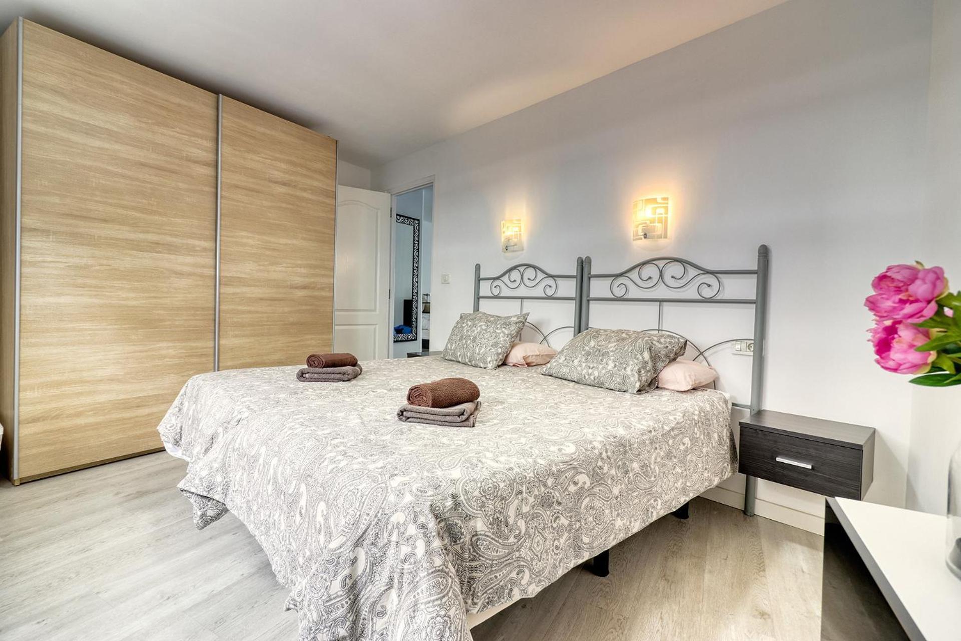 Central Modern Apartment With Private Parking & Ocean View & Coffee Corner Icod de los Vinos Kültér fotó
